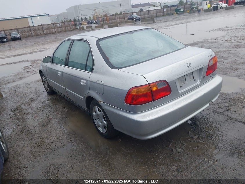 2HGEJ6689YH934301 2000 HONDA CIVIC photo no. 3