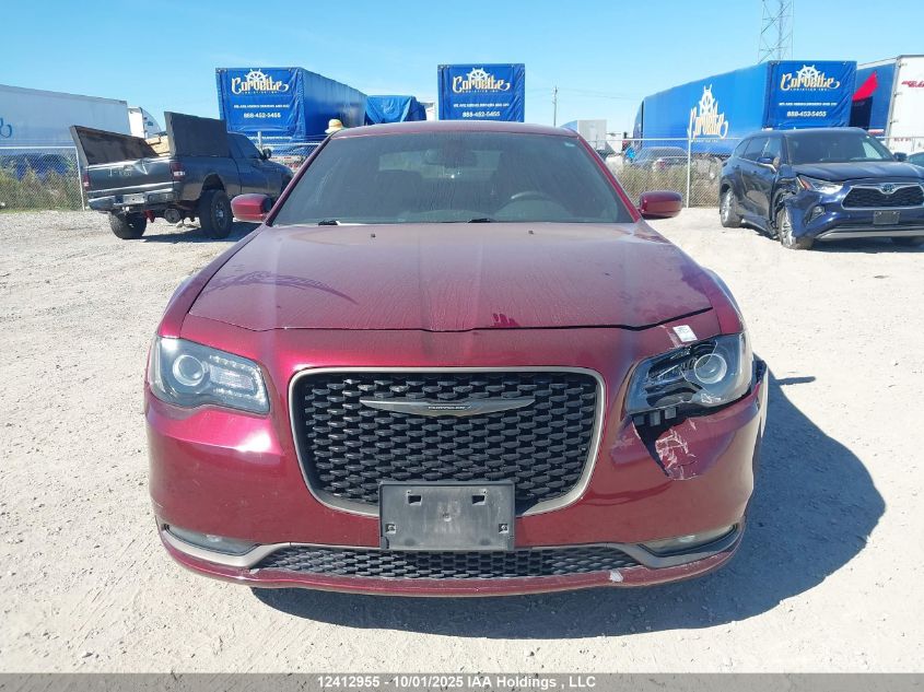 2018 Chrysler 300 S VIN: 2C3CCABG3JH308124 Lot: 12412955