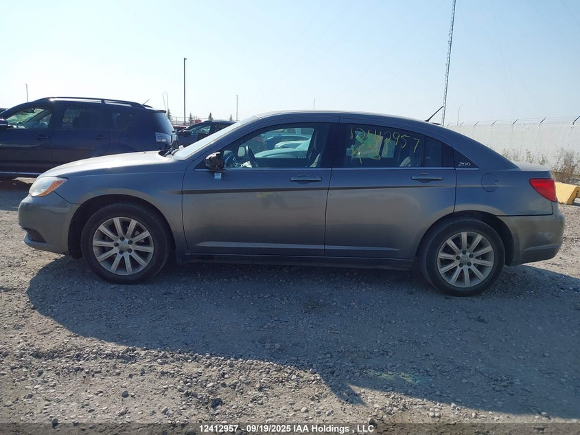 1C3CCBAB9CN244886 2012 CHRYSLER 200 photo no. 15