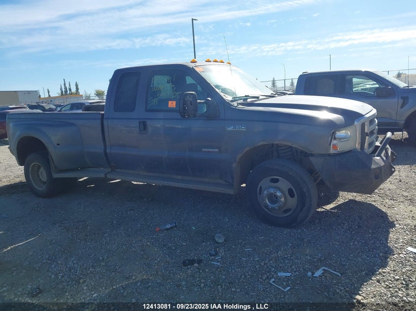 1FTWX33P85EC85637 2005 FORD F350 photo no. 12