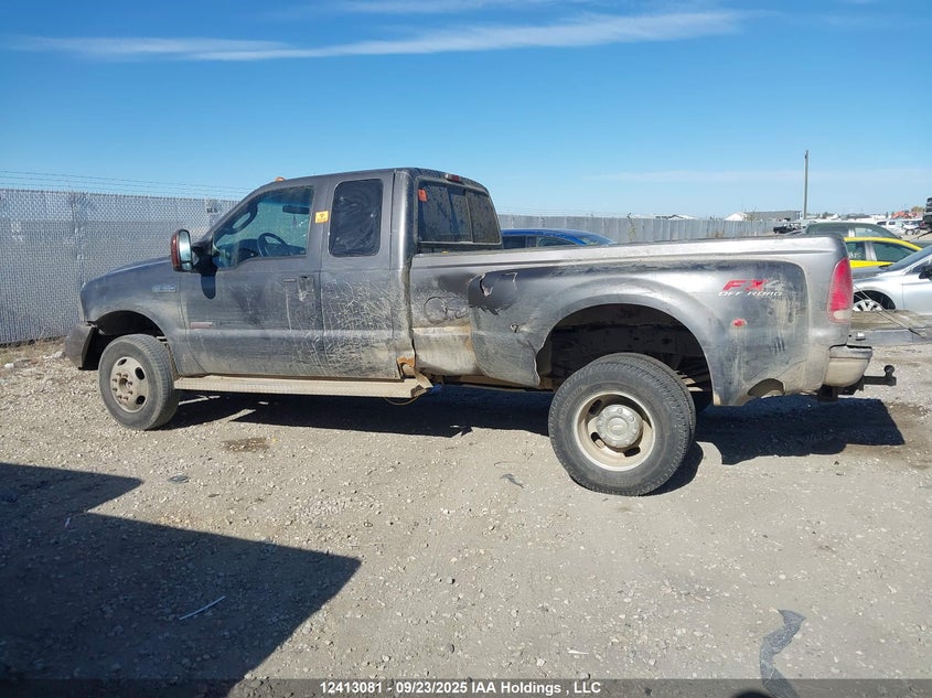 1FTWX33P85EC85637 2005 FORD F350 photo no. 13