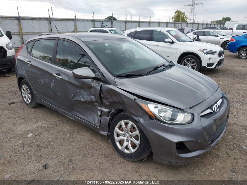 KMHCT5AE3DU126066 2013 Hyundai Accent Gls/Gs auction photo 1