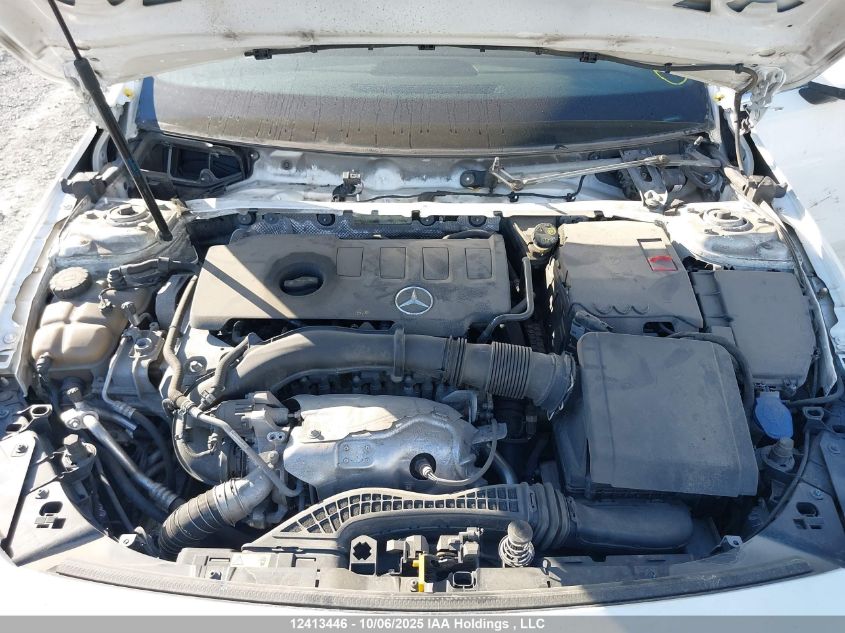 2019 Mercedes-Benz A 220 4Matic VIN: WDD3G4FB3KW001139 Lot: 12413446