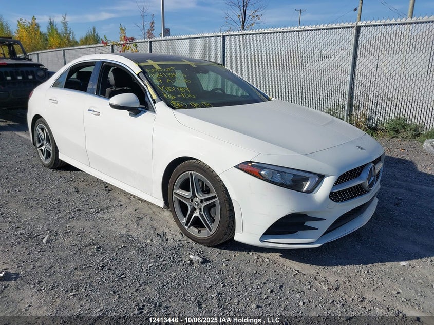 WDD3G4FB3KW001139 2019 Mercedes-Benz A 220 4Matic auction photo 1