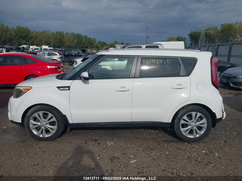 KNDJP3A56F7217497 2015 KIA SOUL photo no. 14
