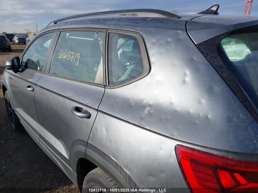 3VVAX7B27NM018458 2022 VOLKSWAGEN TAOS photo no. 12