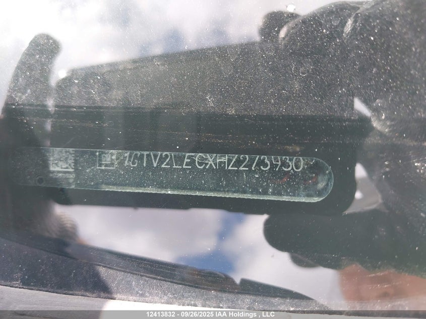 1GTV2LECXHZ273930 2017 GMC SIERRA photo no. 18