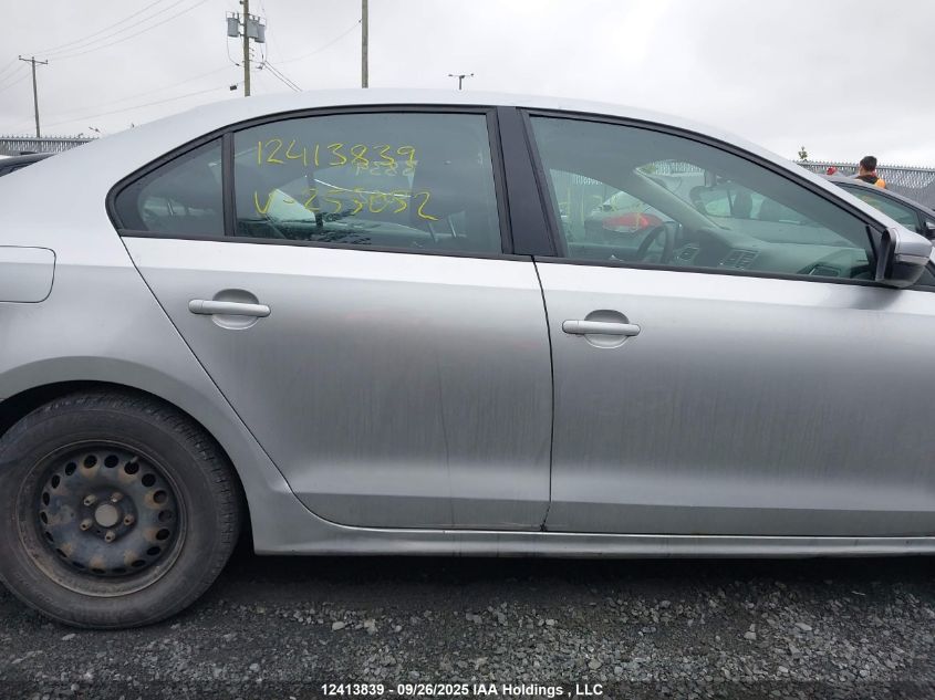 2014 Volkswagen Jetta S VIN: 3VW2K7AJ3EM255052 Lot: 12413839