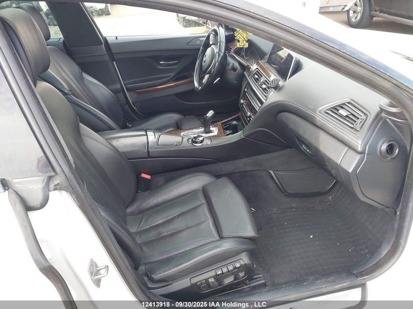WBA6D2C51HGT66468 2017 BMW 6ER photo no. 5
