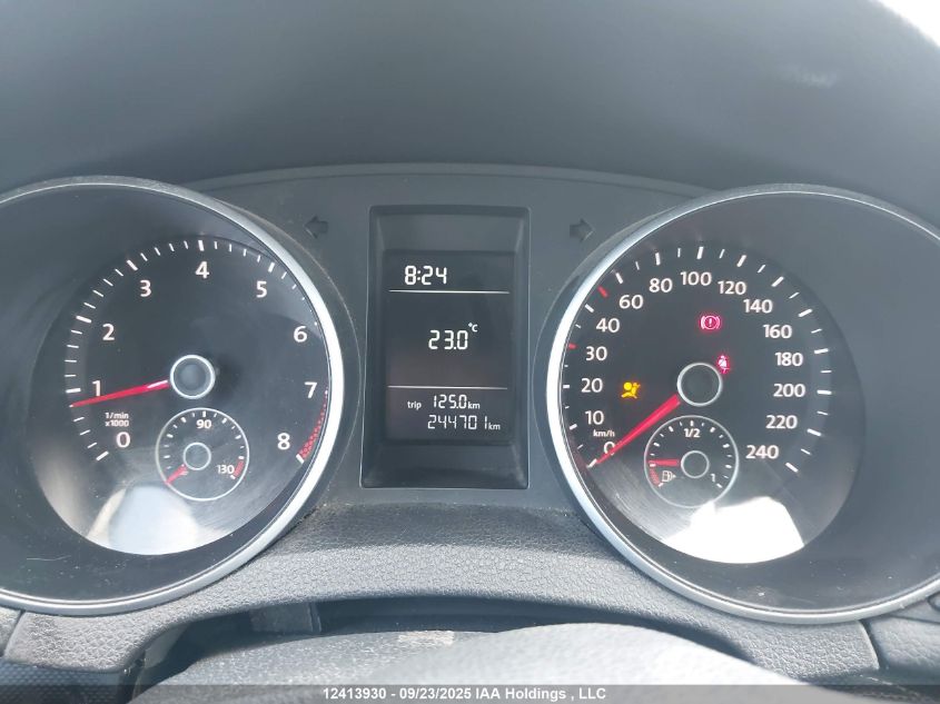 2011 Volkswagen Golf 2.5L Comfortline/2.5L Trendline VIN: 3VWKX7AJ8BM673426 Lot: 12413930