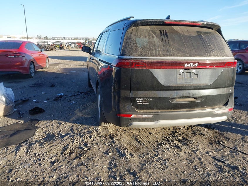 KNDNB5H30P6259252 2023 KIA CARNIVAL photo no. 3