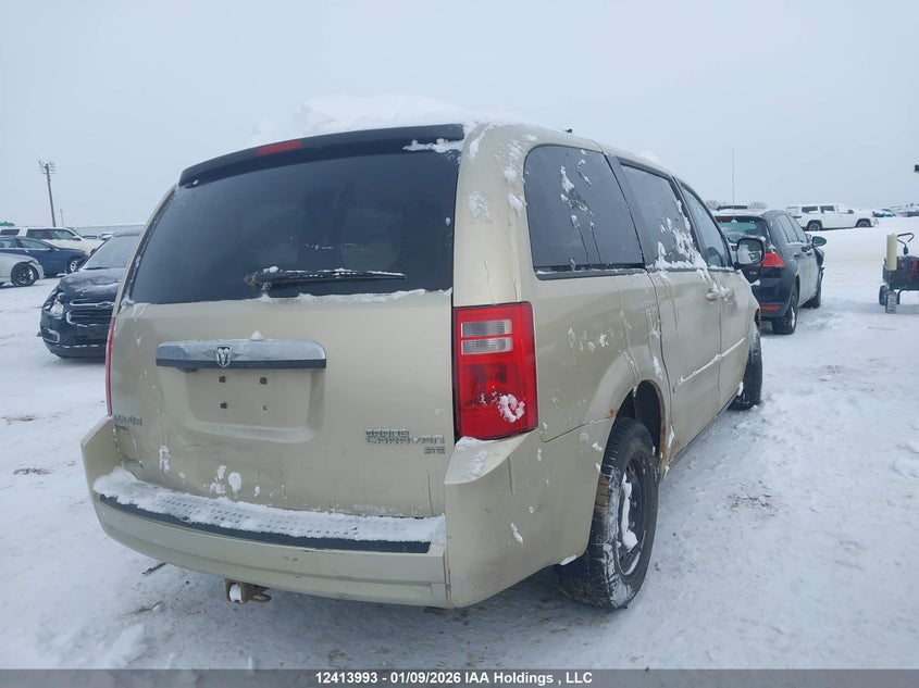 2D4RN4DE8AR471619 2010 DODGE CARAVAN photo no. 4