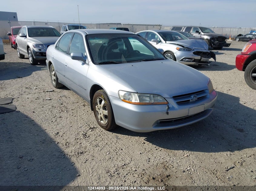 1HGCG5542WA810817 1998 Honda Accord Lx auction photo 1