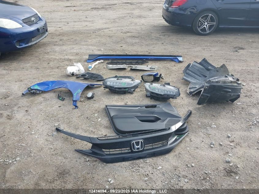 2018 Honda Civic Sport Touring VIN: SHHFK7H91JU305718 Lot: 12414094