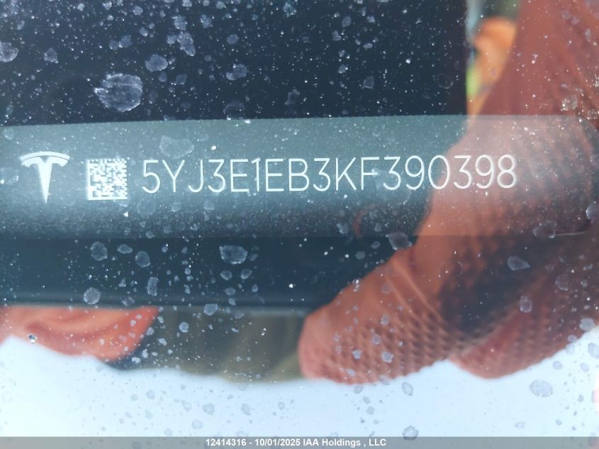 2019 Tesla Model 3 VIN: 5YJ3E1EB3KF390398 Lot: 12414316