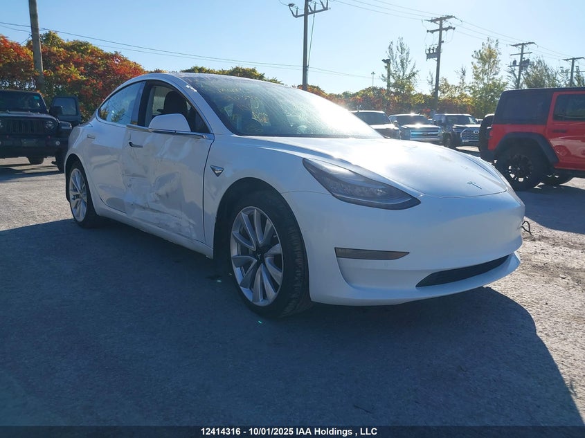 5YJ3E1EB3KF390398 2019 Tesla Model 3 auction photo 1