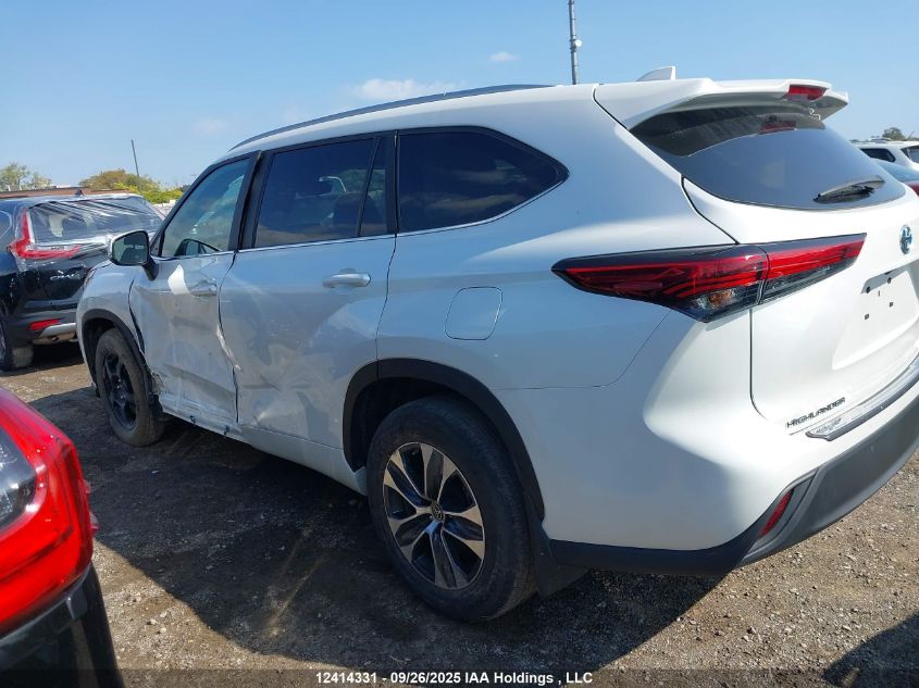 2023 Toyota Highlander Hybrid Xle/Hybrid Bronze Edition VIN: 5TDKBRCH8PS118863 Lot: 12414331