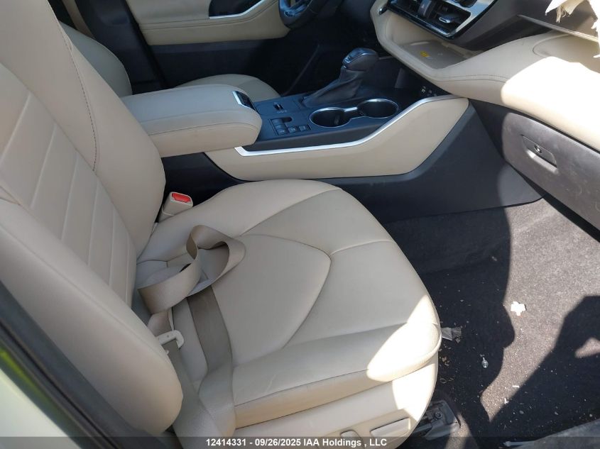 2023 Toyota Highlander Hybrid Xle/Hybrid Bronze Edition VIN: 5TDKBRCH8PS118863 Lot: 12414331