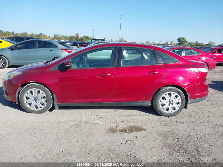 1FADP3F2XEL352196 2014 FORD FOCUS photo no. 14