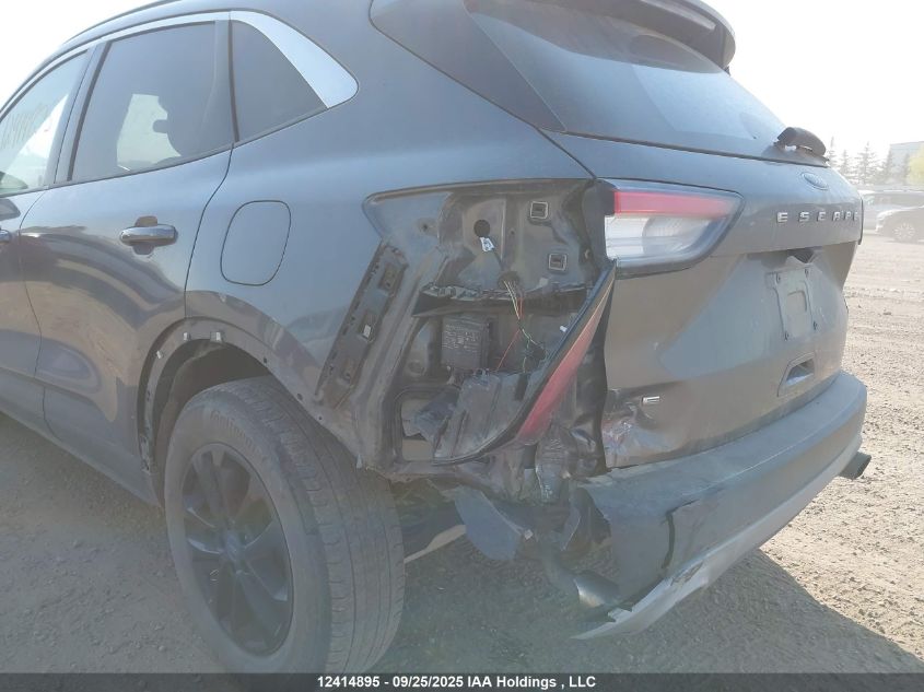 2021 Ford Escape Se VIN: 1FMCU9G60MUA87702 Lot: 12414895