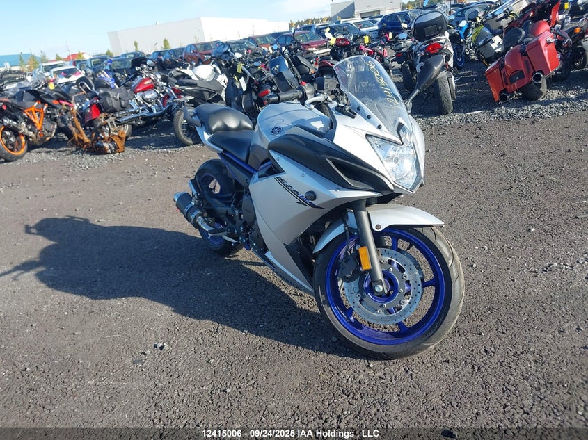 JYARJ18N3HA002322 2017 Yamaha Fz6 R auction photo 1