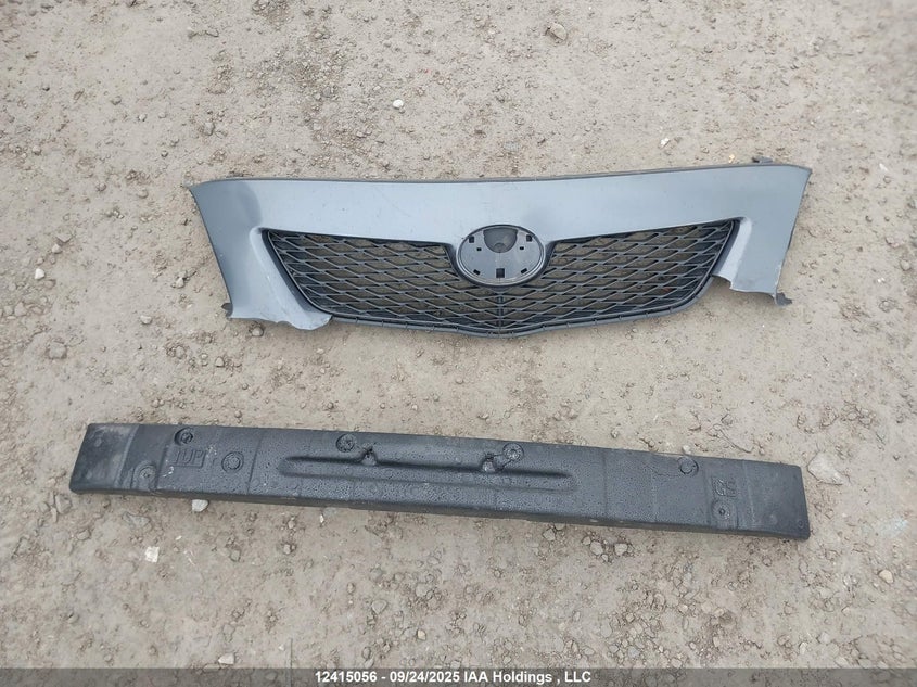 2010 Toyota Corolla Ce VIN: 2T1BU4EE4AC412535 Lot: 12415056