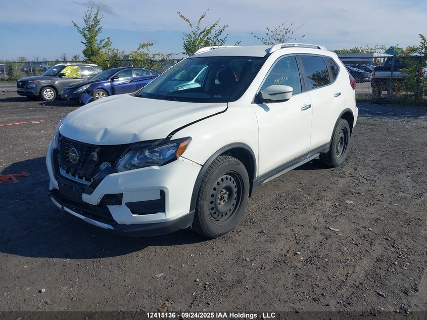 5N1AT2MV0LC818923 2020 NISSAN ROGUE photo no. 2