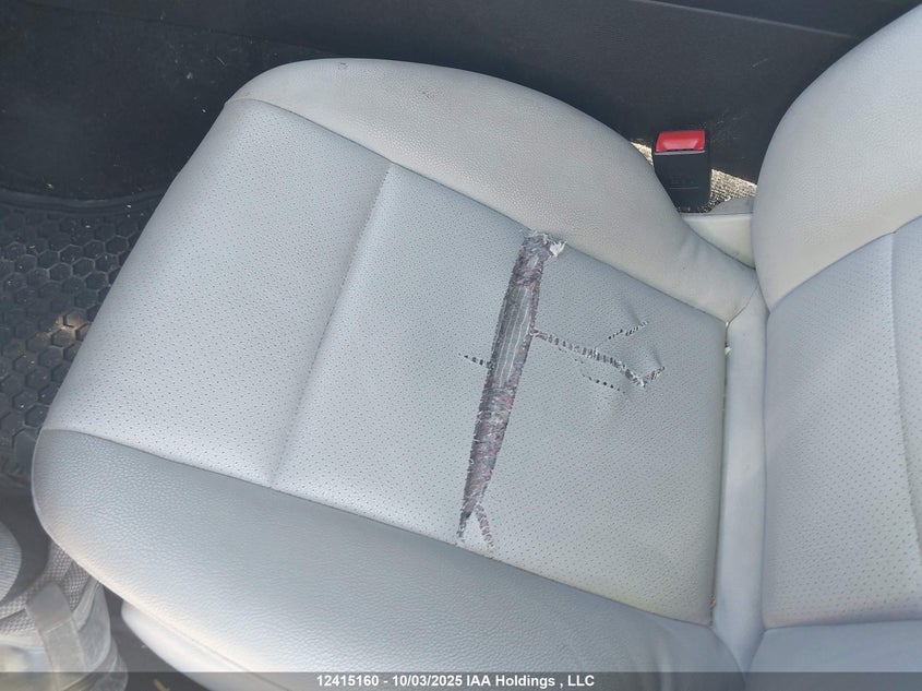 2013 Mercedes-Benz C 350 4Matic VIN: WDDGF8JB5DA839675 Lot: 12415160