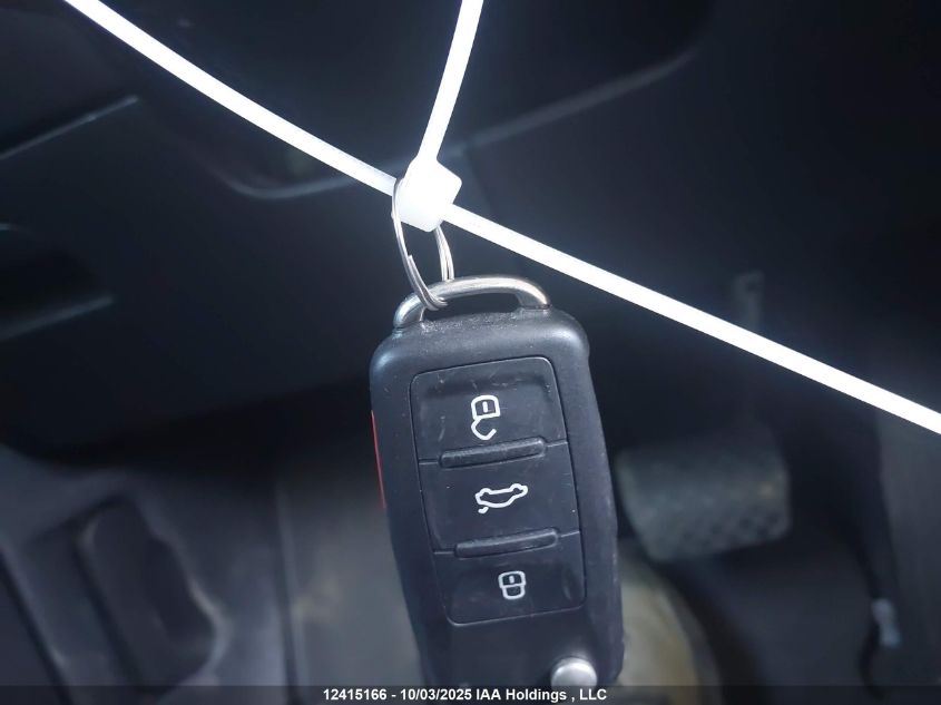 2016 Volkswagen Tiguan Comfortline/Highline/Special Edition VIN: WVGJV7AX6GW545777 Lot: 12415166