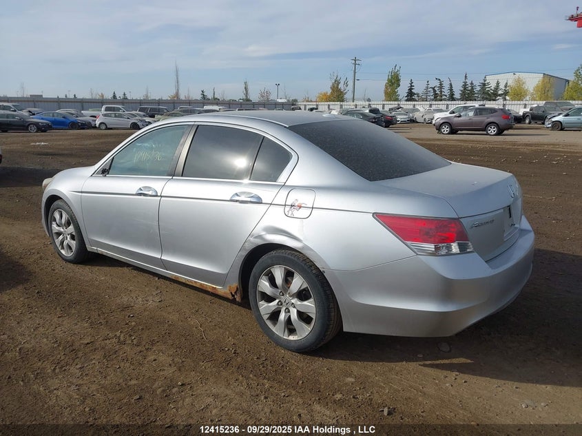 1HGCP36818A800045 2008 HONDA ACCORD photo no. 3