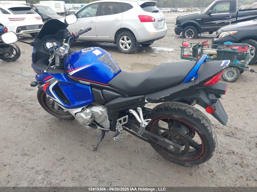 JS1GP74A682103701 2008 SUZUKI GSX photo no. 4