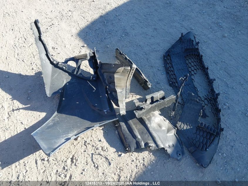 2020 Toyota Corolla VIN: 5YFBPRBE3LP132715 Lot: 12415313