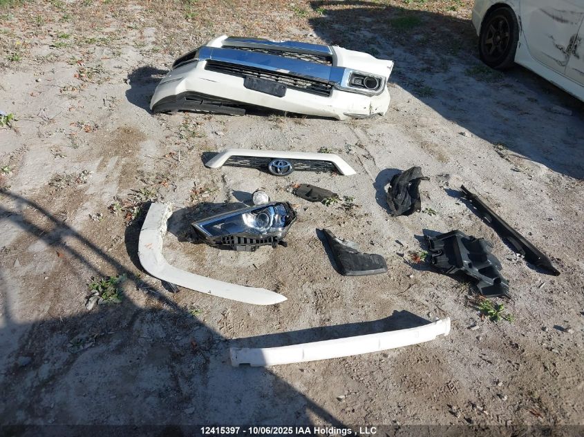 2014 Toyota 4Runner Sr5 V6 VIN: JTEBU5JR0E5191948 Lot: 12415397