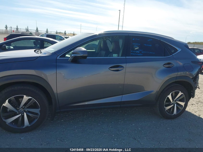 JTJBARBZXK2200202 2019 LEXUS NX photo no. 14