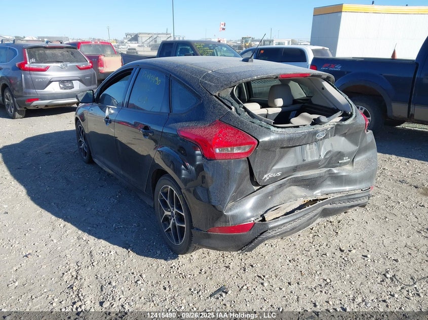 1FADP3K2XFL331808 2015 FORD FOCUS photo no. 3