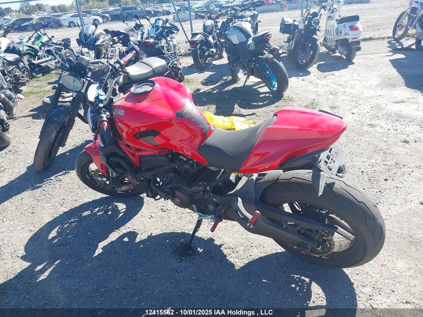 ZDM1RBTSXHB024135 2017 DUCATI MONSTER photo no. 13