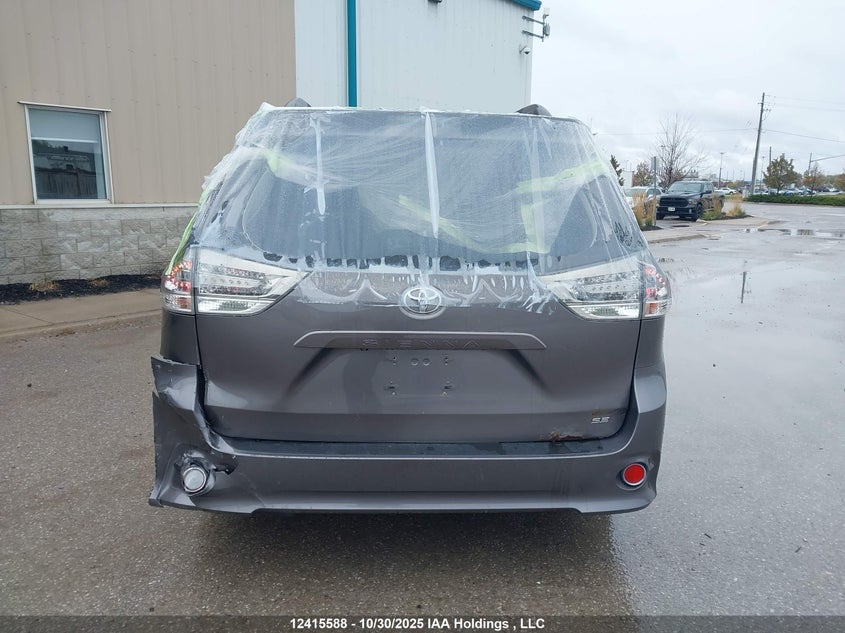 2013 Toyota Sienna Se 8 Passenger VIN: 5TDXK3DC8DS339378 Lot: 12415588