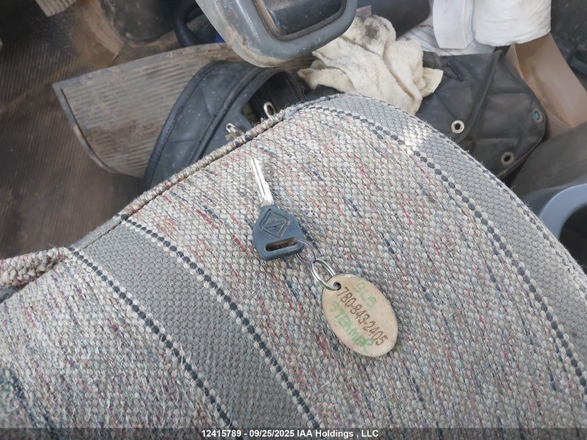 2011 International 4000 4400 VIN: 1HTMKAAR8BJ407417 Lot: 12415789