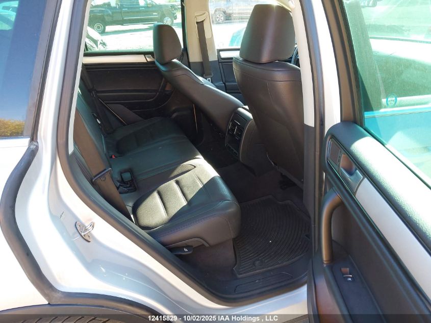 2013 Volkswagen Touareg VIN: WVGEP9BP2DD010619 Lot: 12415829