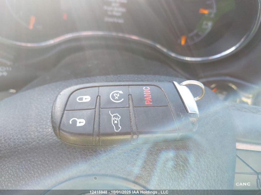 2018 Jeep Grand Cherokee Overland VIN: 1C4RJFCM9JC406915 Lot: 12415948