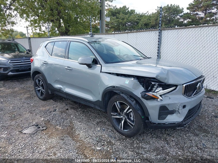 YV4L12UJ4S2589115 2025 Volvo Xc40 Core auction photo 1
