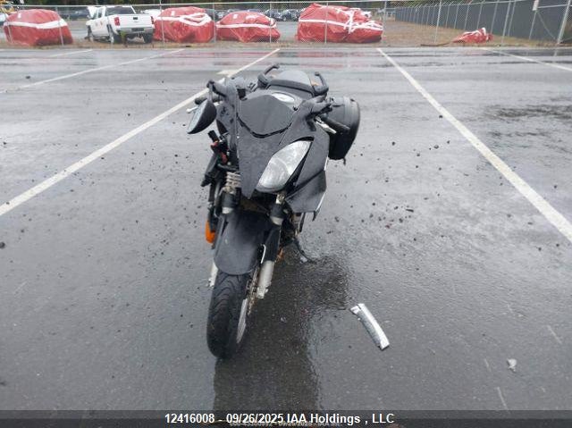 JH2RC46525M700117 2005 HONDA VFR photo no. 6