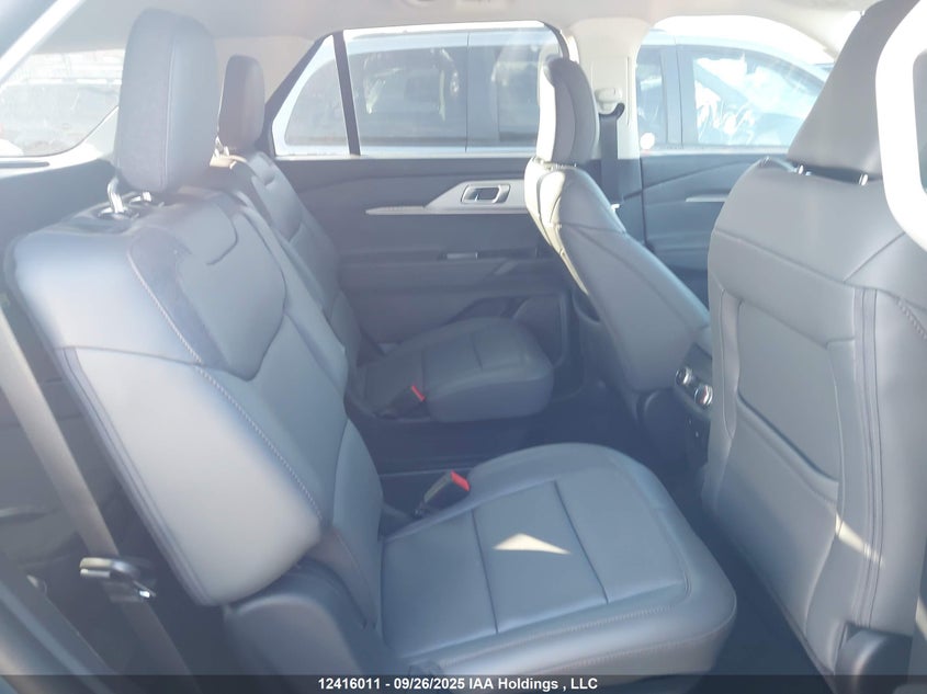 1FMUK8DH9SGC14078 2025 FORD EXPLORER photo no. 8