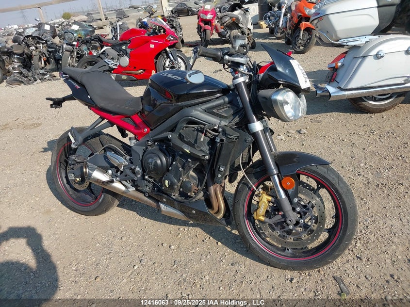 SMTL03NE6DT575244 2013 Triumph Motorcycle Street Triple R auction photo 1