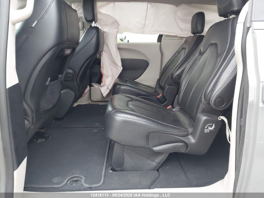 2022 Chrysler Pacifica Touring-L VIN: 2C4RC1BG9NR137370 Lot: 12416113