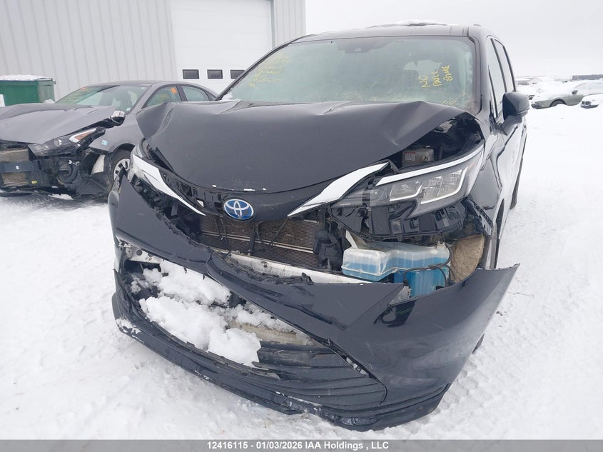5TDGSKFCXNS058918 2022 TOYOTA SIENNA photo no. 6