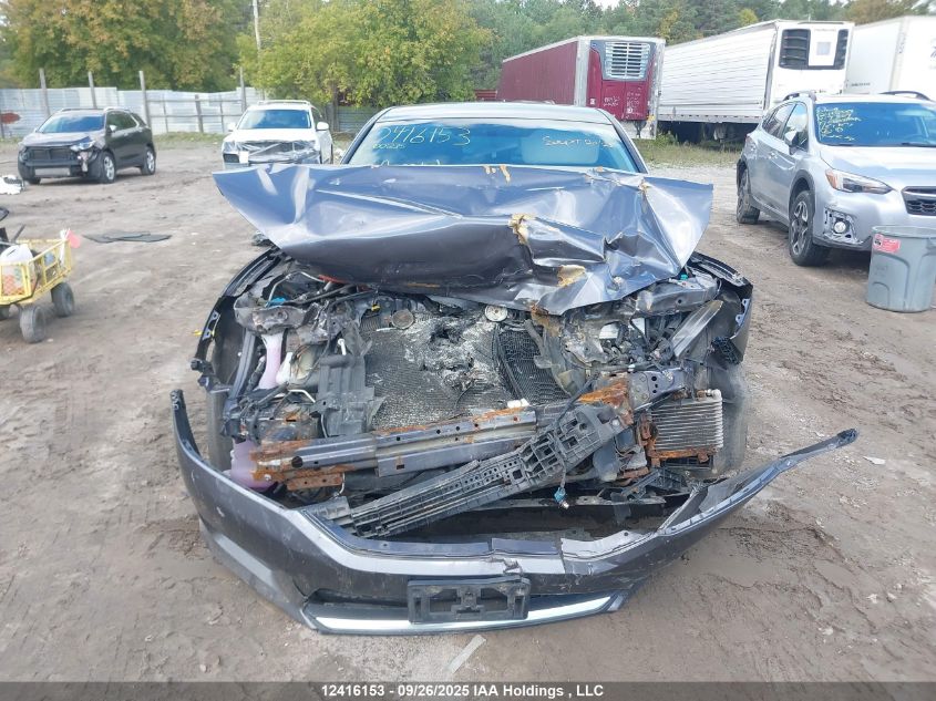 2015 Honda Accord Hybrid VIN: 1HGCR6F3XFA800235 Lot: 12416153