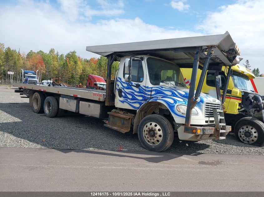 1FVACXCY7FHGJ4776 2015 Freightliner M2 106 Medium Duty auction photo 1