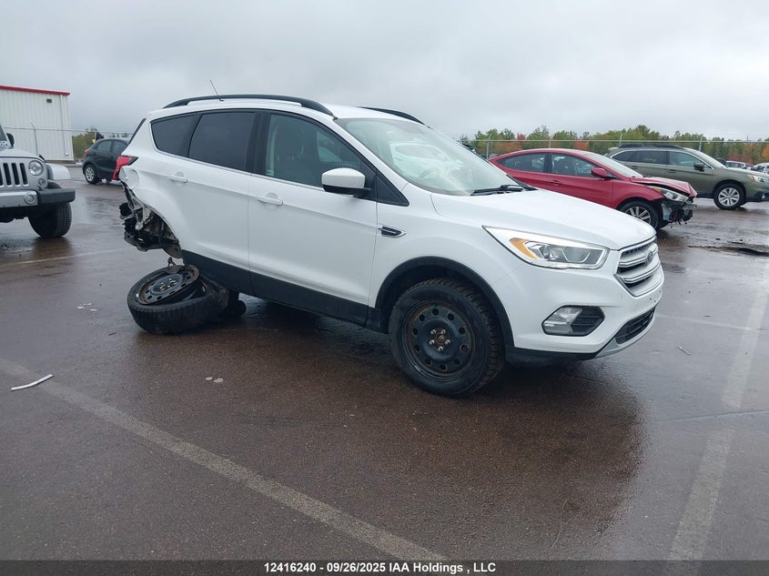 1FMCU9H97JUB64098 2018 FORD ESCAPE photo no. 23