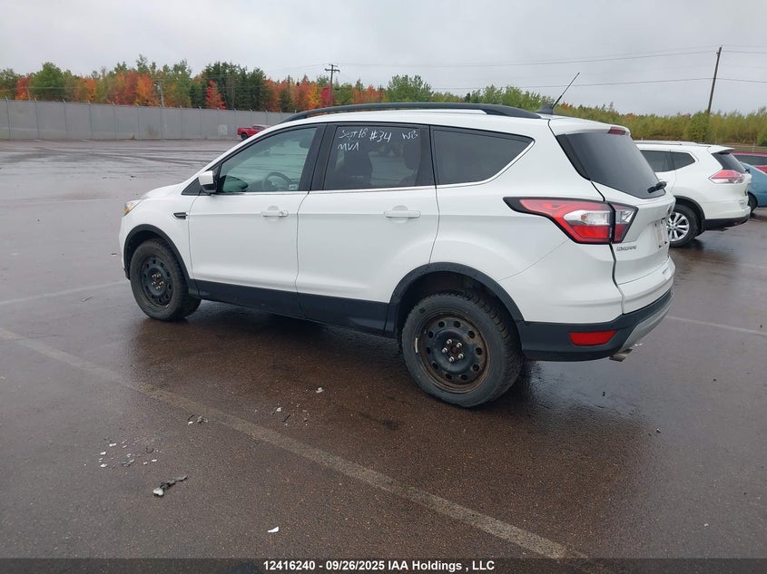 1FMCU9H97JUB64098 2018 FORD ESCAPE photo no. 3